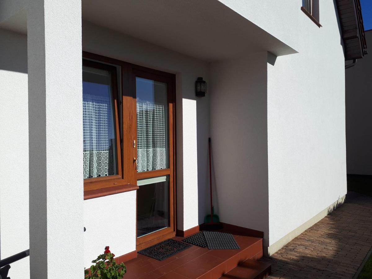 Apartament Pokoje U Franka Jastarnia Exterior foto